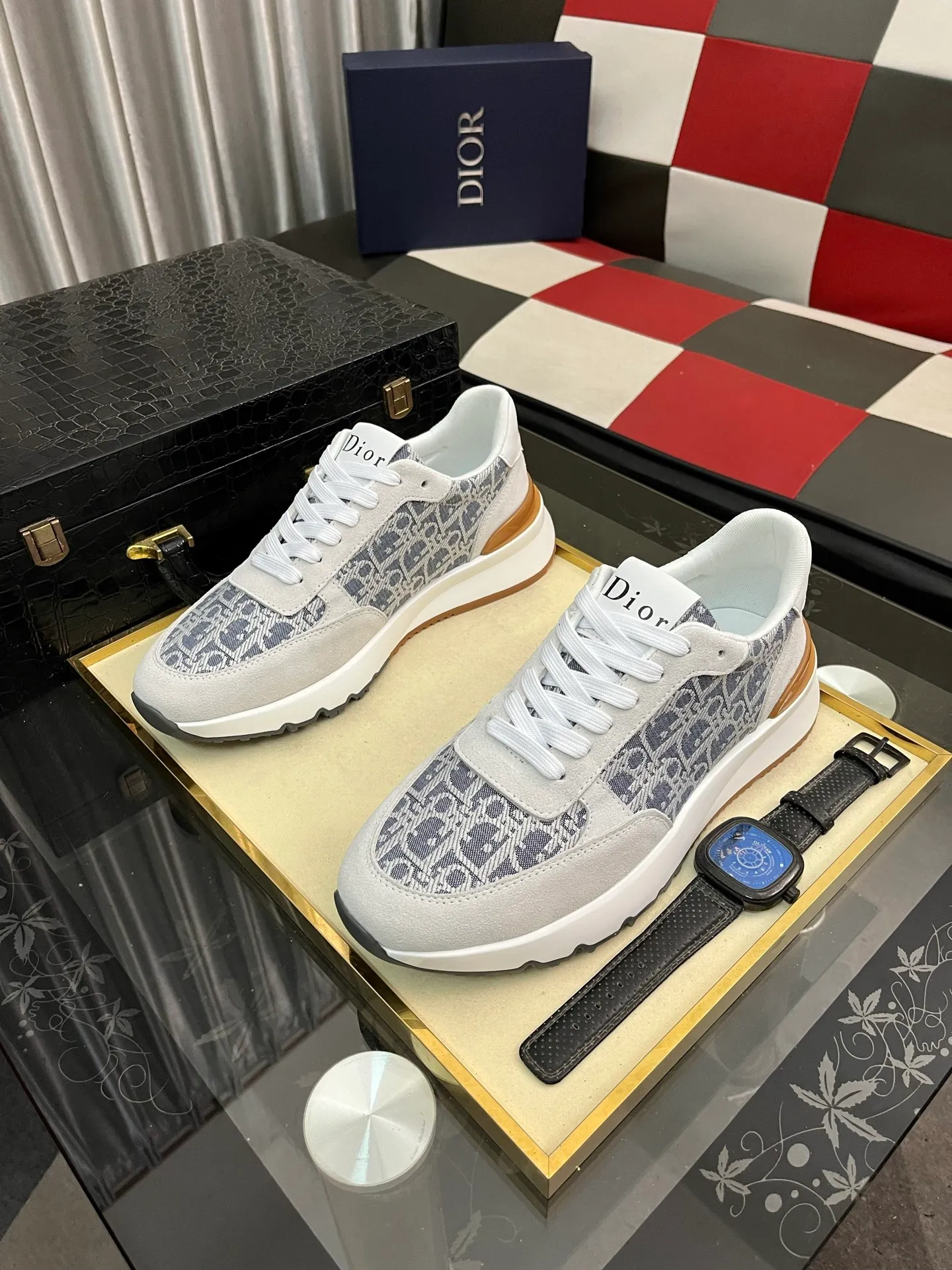 Men's shoes 💰438⌚️⌚️ [Dior] new casual shoes. Exclusive mold-making custom style, the fabric is imported from Italy, and the leather is breathable inside. Exclusively molded and customized outsole is wear-resistant. Counter-level version, perfect matching, on-shoe effect, and exquisite workmanship. Code number: 38-444️⃣Colors available